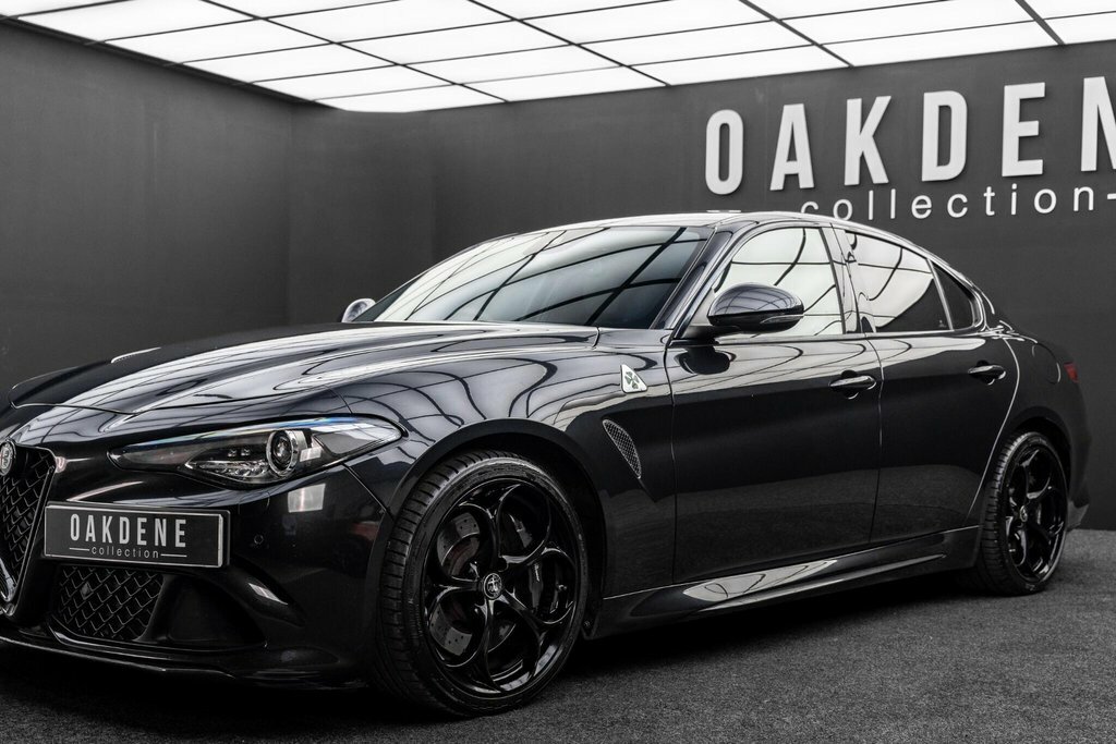 Alfa Romeo Giulia 2.2 Td Speciale Euro 6 Ss Black #22