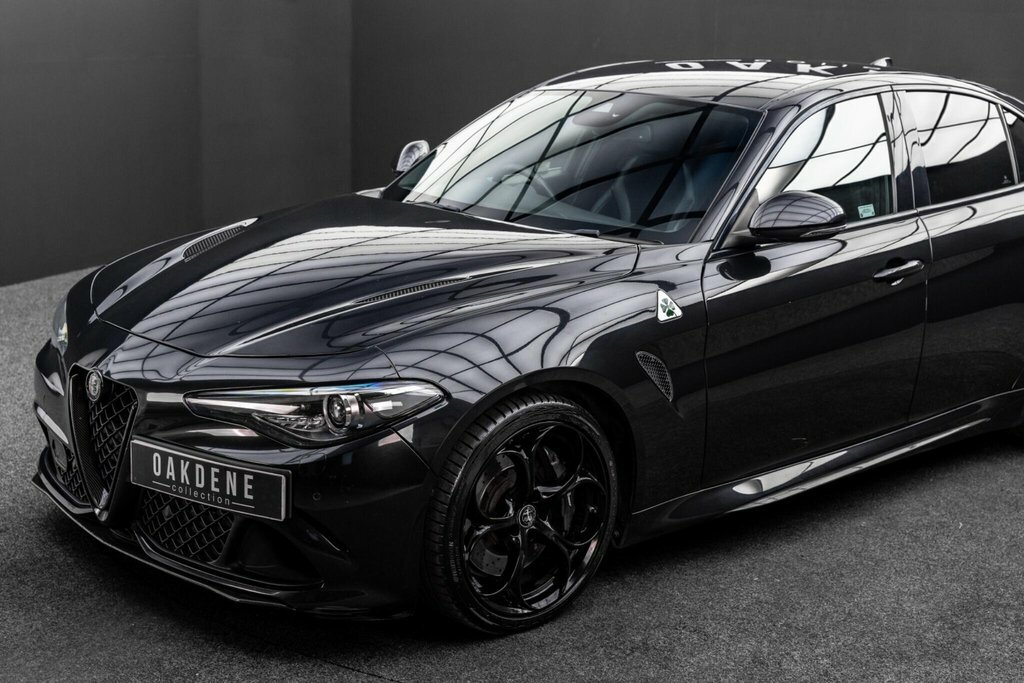 Alfa Romeo Giulia 2.2 Td Speciale Euro 6 Ss Black #11