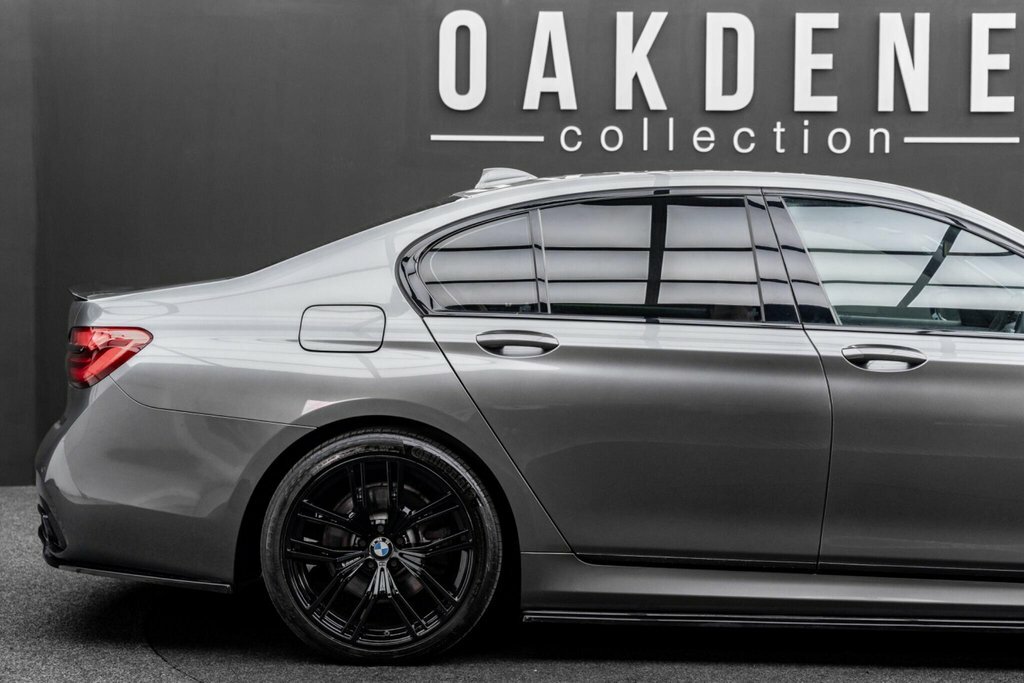 BMW 7 Series 730D M Sport Grey #43