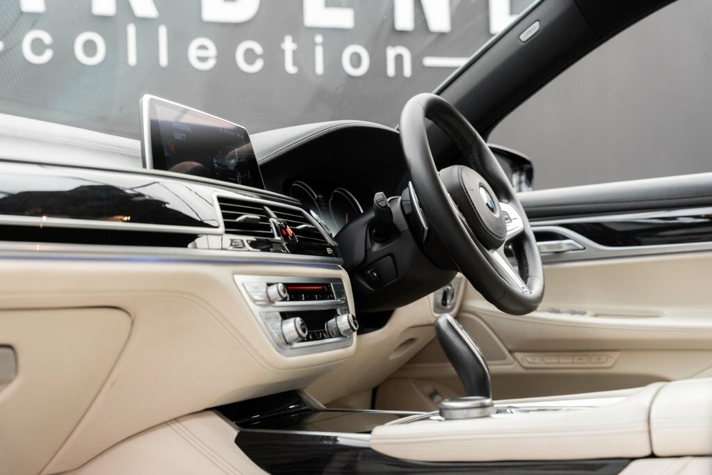 BMW 7 Series 730D M Sport Grey #15