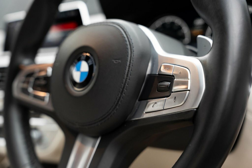 BMW 7 Series 730D M Sport Grey #23