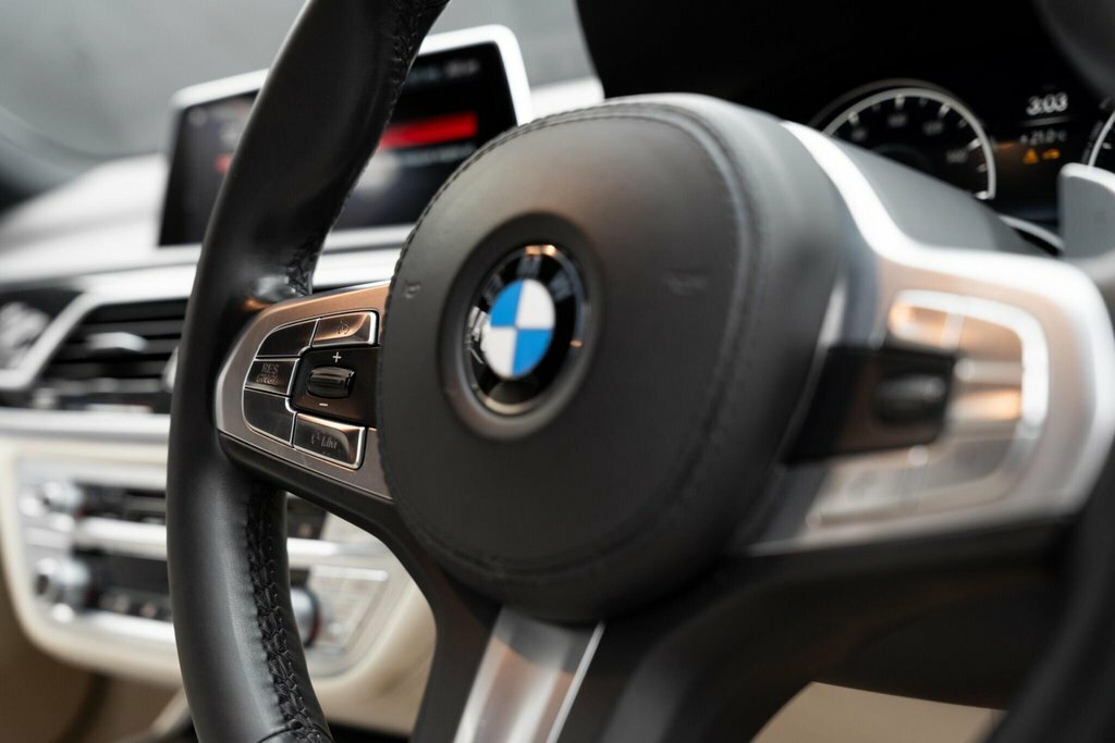 BMW 7 Series 730D M Sport Grey #35