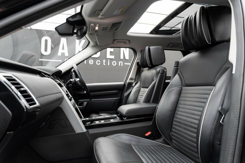 Land Rover Discovery 3.0 Sd V6 Hse Luxury 4Wd Euro 6 Ss Black #2