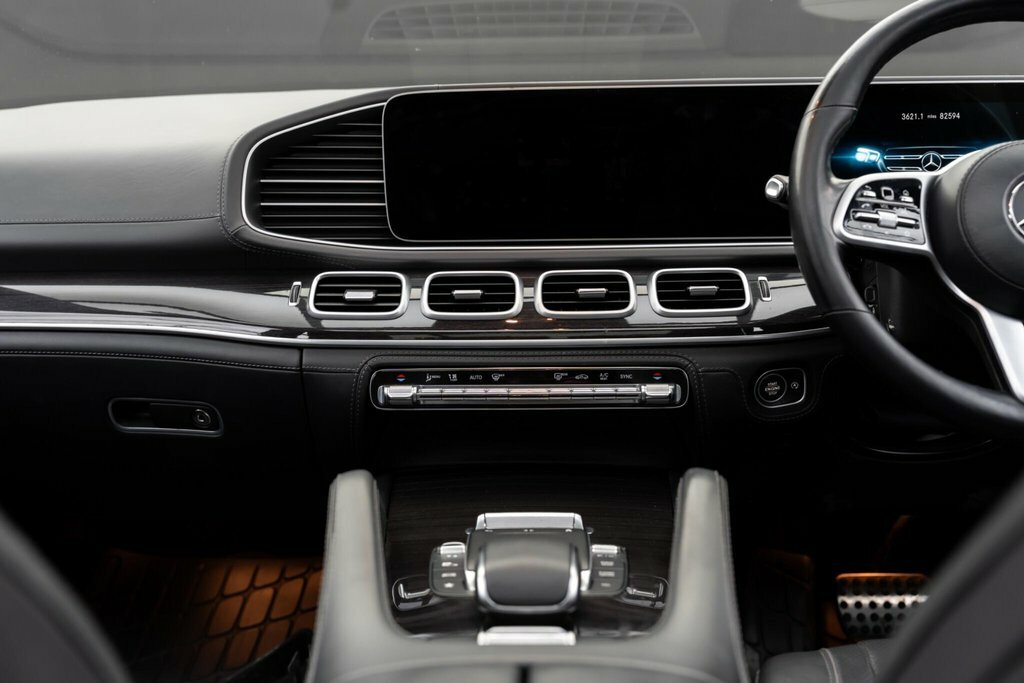 Mercedes-Benz GLS Class Gls 400 D 4Matic Amg Line Premium Plus Black #37