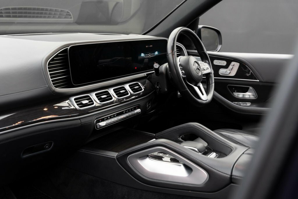 Mercedes-Benz GLS Class Gls 400 D 4Matic Amg Line Premium Plus Black #55