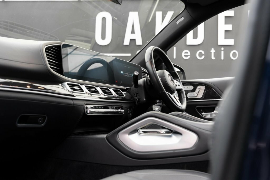 Mercedes-Benz GLS Class Gls 400 D 4Matic Amg Line Premium Plus Black #53