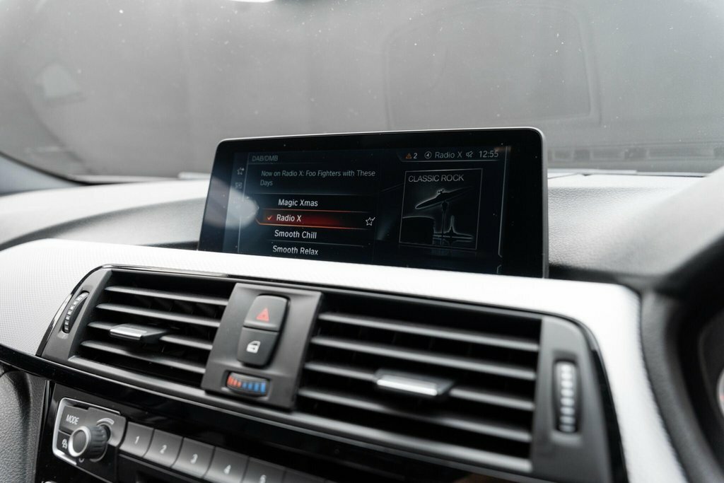 BMW 3 Series 316D Sport Black #37