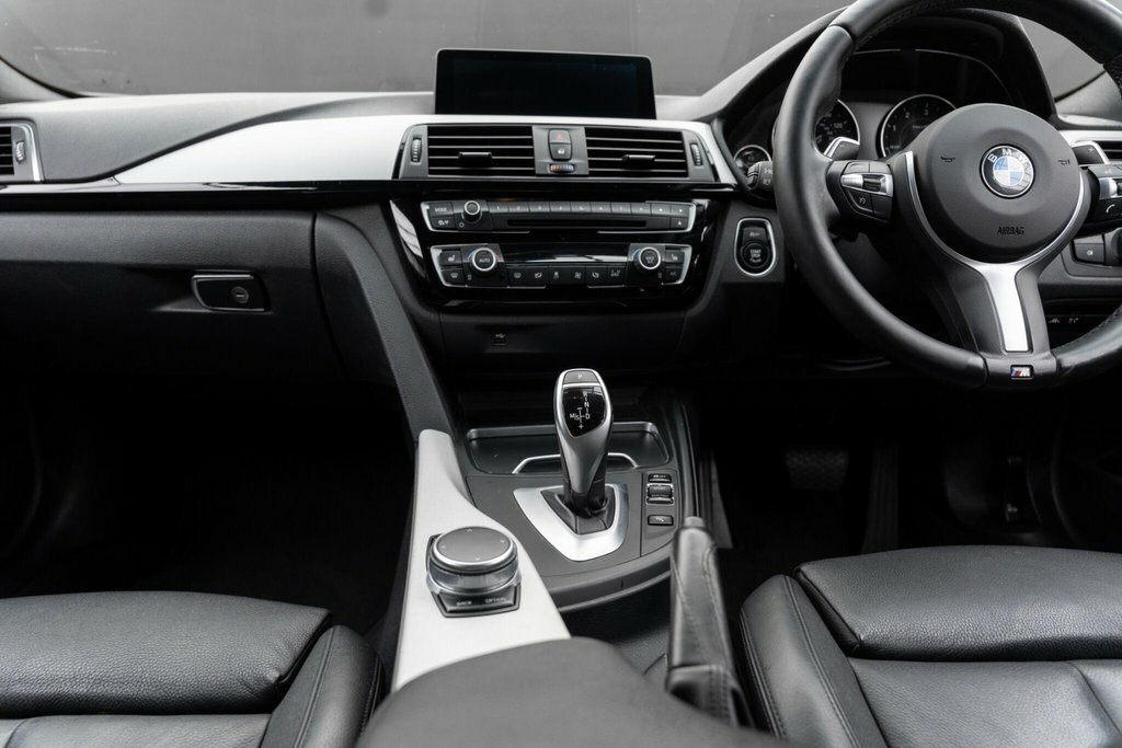 BMW 3 Series 316D Sport Black #43