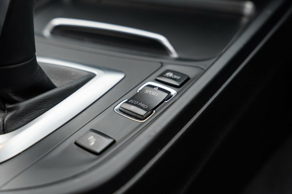 BMW 3 Series 316D Sport Black #28