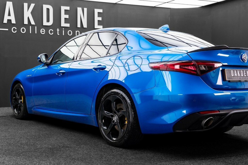 Alfa Romeo Giulia 2.0 Tb 280 Veloce Black #22