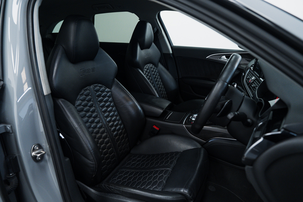 Audi RS6 Avant Petrol Grey