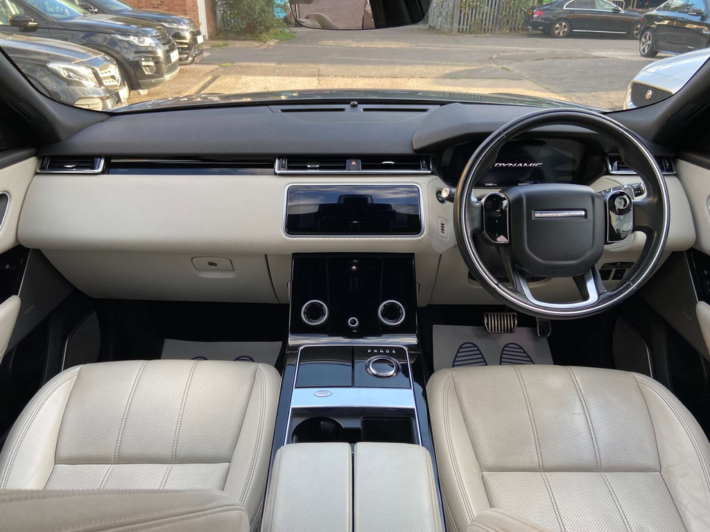 Land Rover Range Rover Velar Range Rover Velar 2.0 D240 R-dynamic Hse Silver #18
