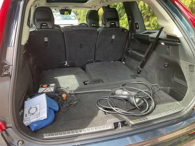 Volvo XC90 2.0H T8 Twin Engine 10.4Kwh Momentum Suv Petro Blue #6