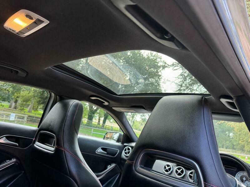 Mercedes-Benz A Class 2.1 A 200 D Amg Line 134 Bhp White #29