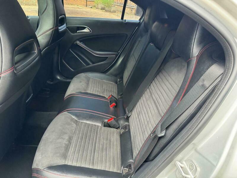 Mercedes-Benz A Class 2.1 A 200 D Amg Line 134 Bhp White #19