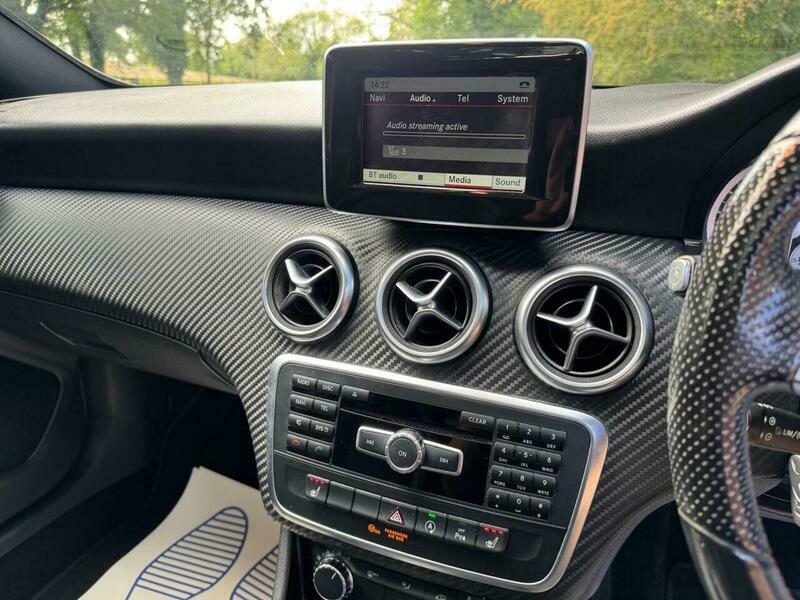 Mercedes-Benz A Class 2.1 A 200 D Amg Line 134 Bhp White #34