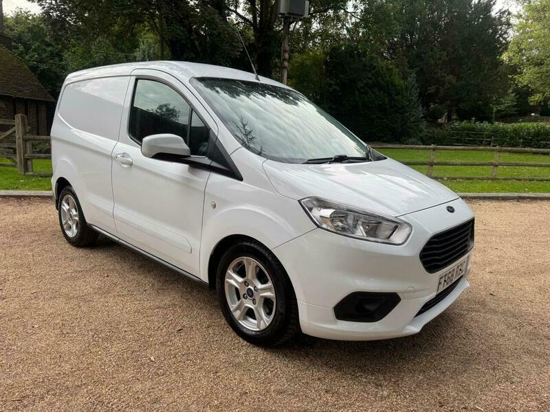 Ford Transit Courier 1.5 Tdci Limited L1 White #2