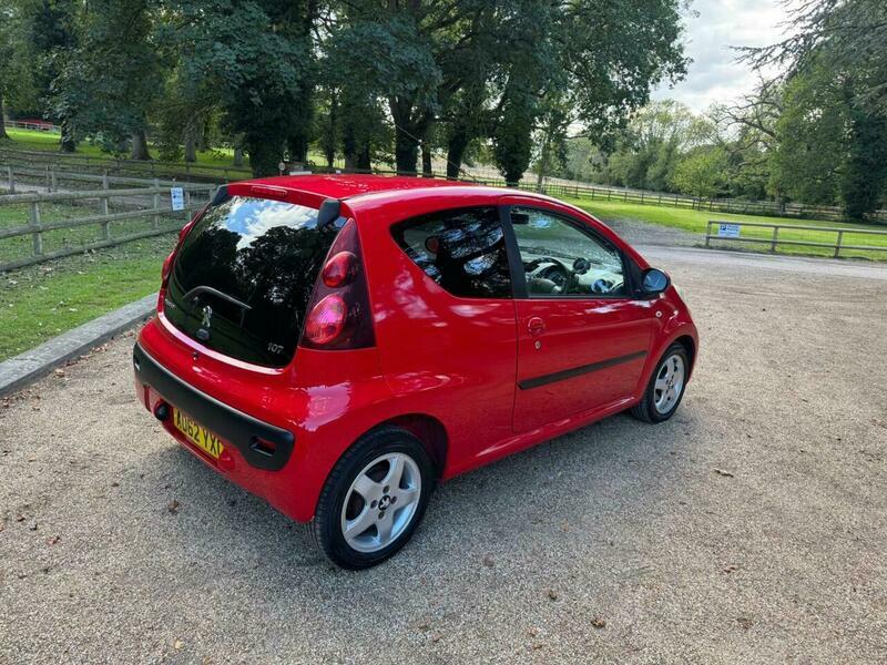 Peugeot 107 1.0 12V Allure Euro Red #4