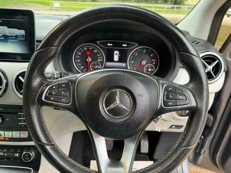 Mercedes-Benz B Class B180d Sport Premium  #21
