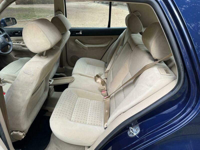 Volkswagen Golf 2.0 Golf Gti 115 Bhp Black #14