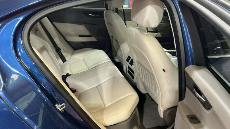 Jaguar XE 2.0 Prestige 161 Bhp 1 Previous Owner Red #8