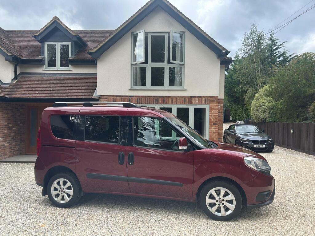 Fiat Doblo Combi Van 1.3 Turbo White #9