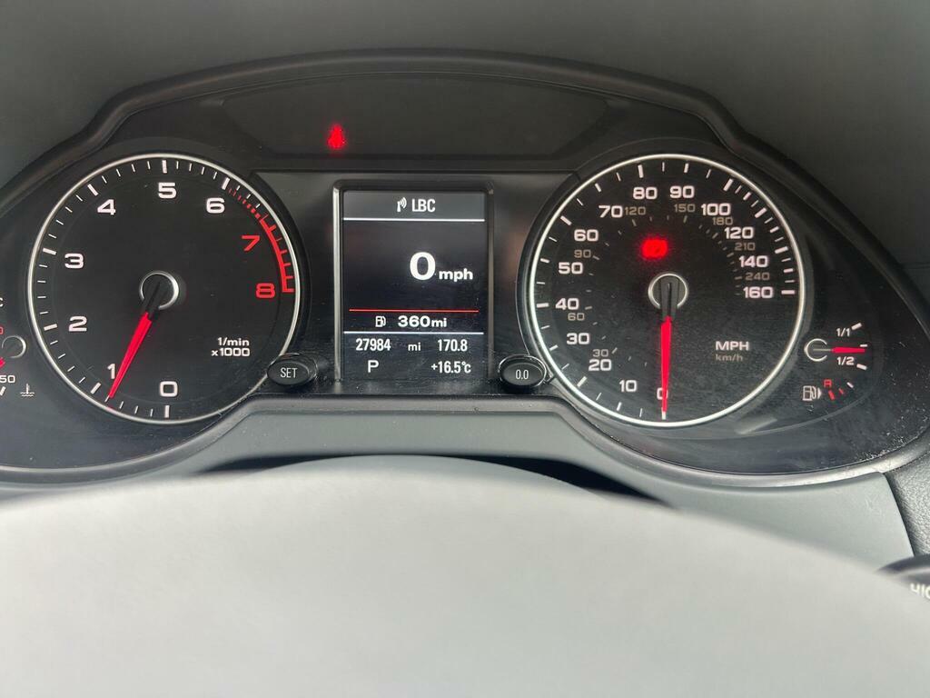 Audi Q5 2.0 Tdi Quattro S Line Plus 175 Bhp 4Wd Black #20