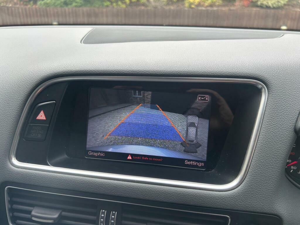 Audi Q5 2.0 Tdi Quattro S Line Plus 175 Bhp 4Wd Black #22