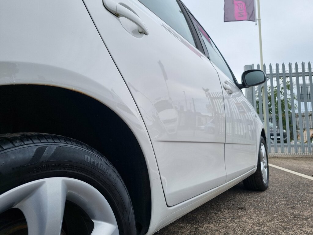 Skoda Fabia 1.2 Se Euro 5 White #7