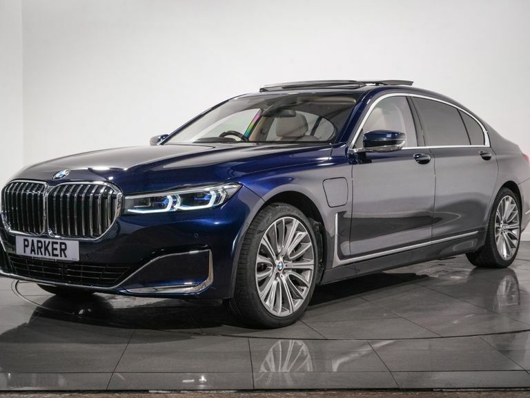 BMW 7 Series 745Le Xdrive Blue #3
