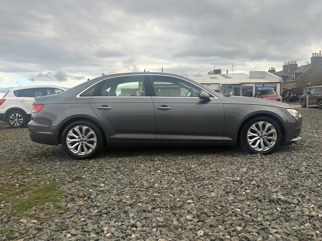 Audi A4 2.0 Tdi Ultra Se Grey #4