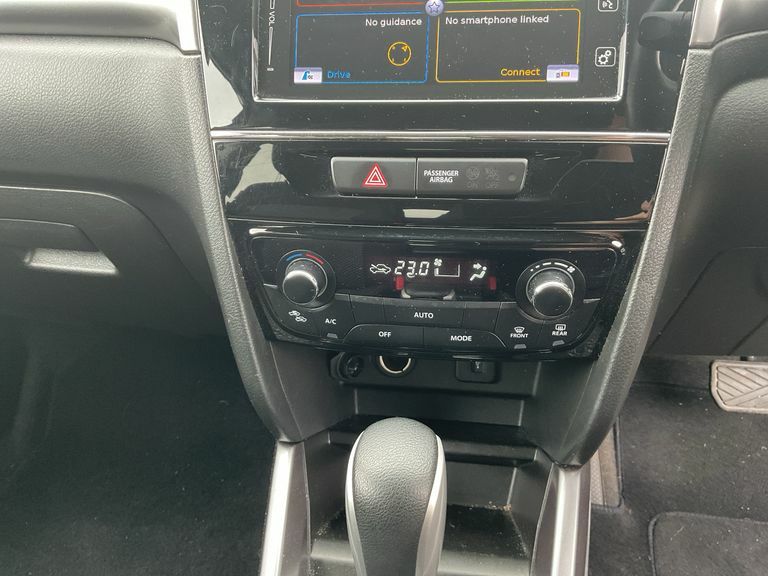 Suzuki Vitara 1.4 Sz-t Boosterjet 139 Bhp Black #16
