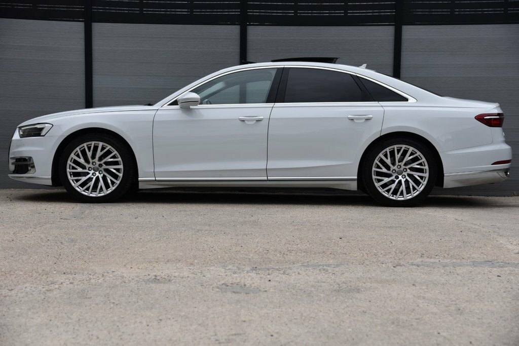 Audi A8 Saloon White #6
