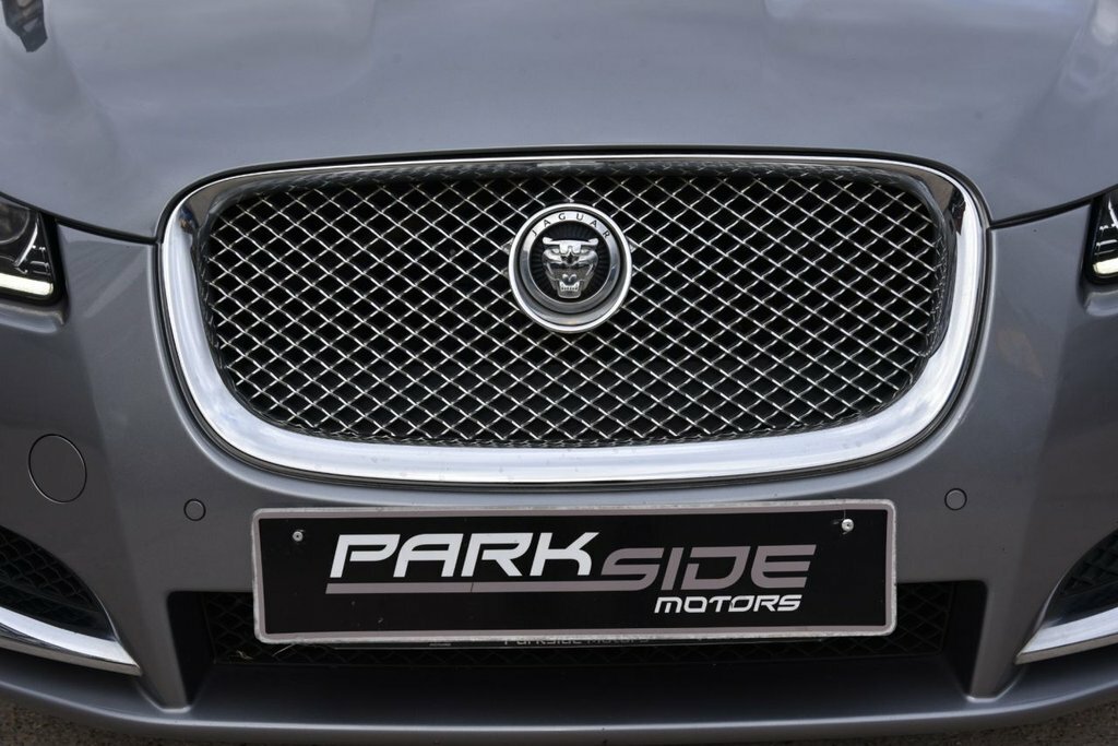 Jaguar XF 3.0D V6 S Portfolio Start Stop Grey #11