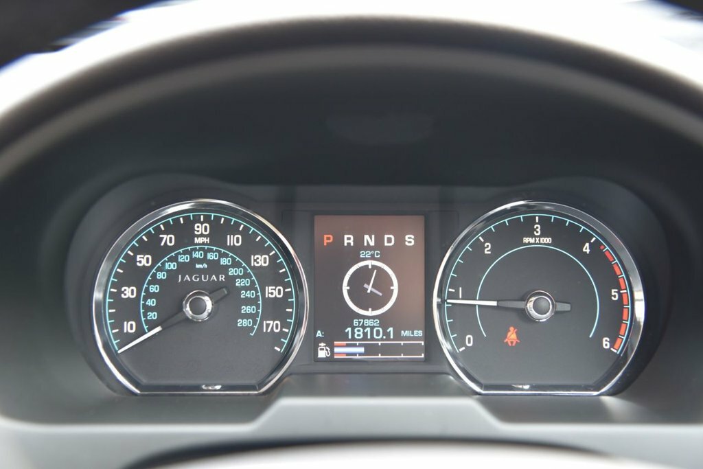 Jaguar XF 3.0D V6 S Portfolio Start Stop Grey #31