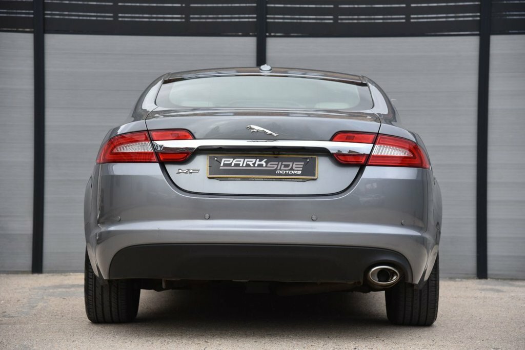 Jaguar XF 2.2L Luxury Grey #6