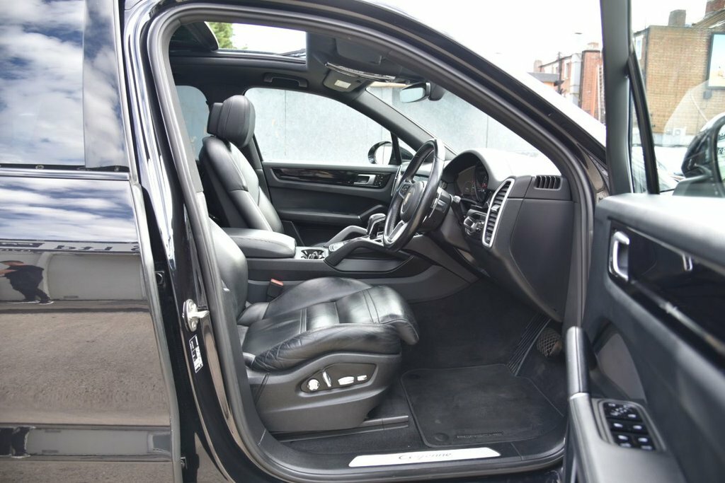 Porsche Cayenne Coupe Grey #23