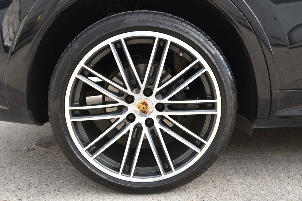 Porsche Cayenne Coupe Grey #68