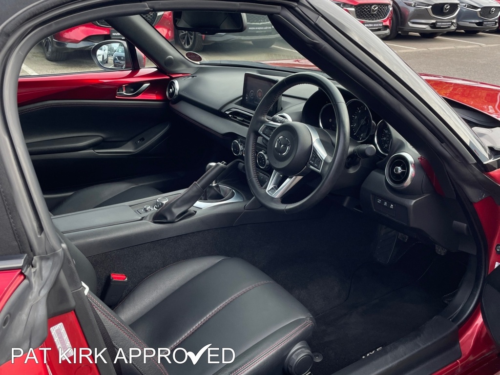 Mazda MX-5 2.0 184 Sport Nav Red #4