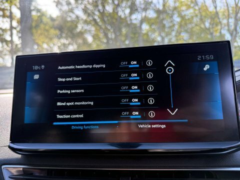 Peugeot 5008 1.2 Puretech Active Premium Blue #68