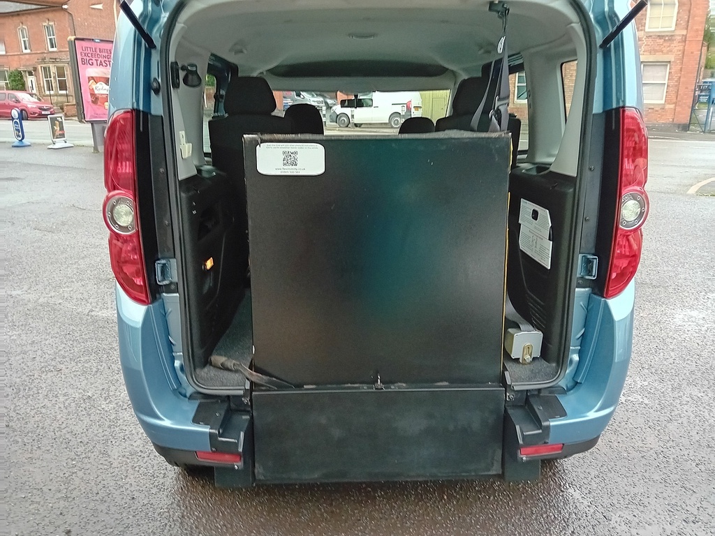 Fiat Doblo Mylife Blue #12