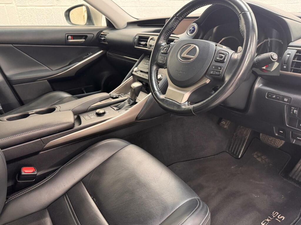 Lexus IS 2.5 300H Executive Edition Saloon Hybri Grey #19