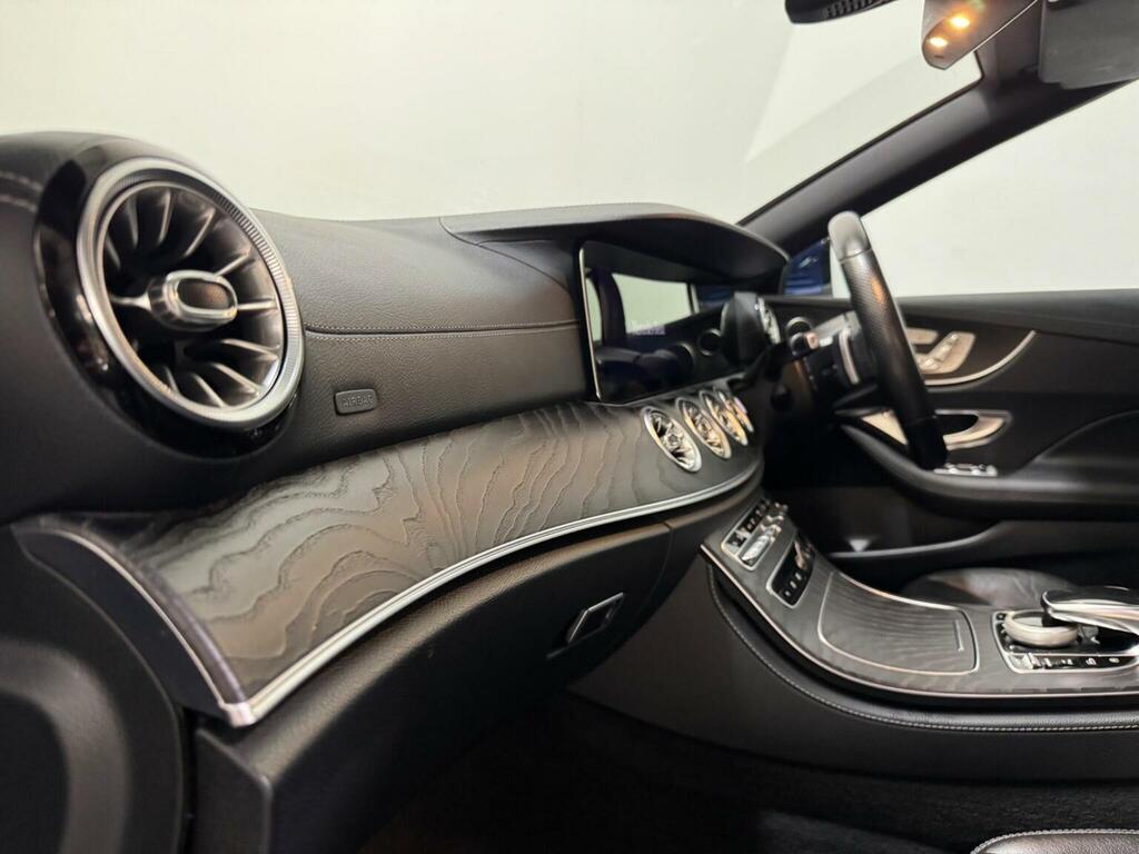 Mercedes-Benz E Class 2.0 E 220 Black #38