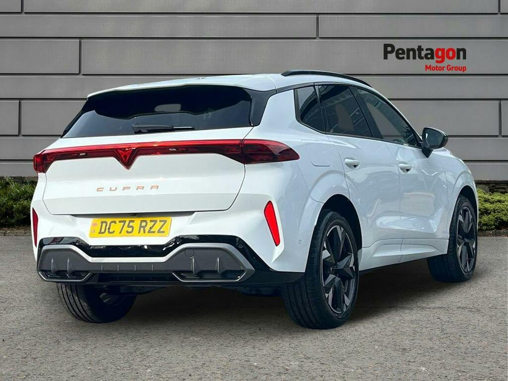 Cupra Terramar 1.5 Etsi V2 Suv Hybrid Dsg Euro 6 Ss White #4