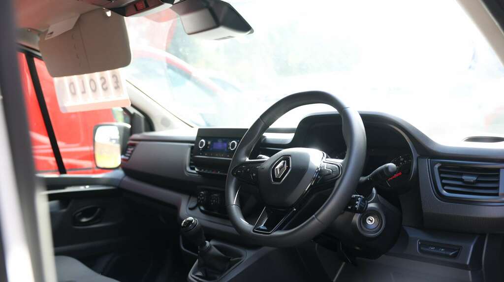 Renault Trafic Ll30 Blue Dci 130 Start Van White #6