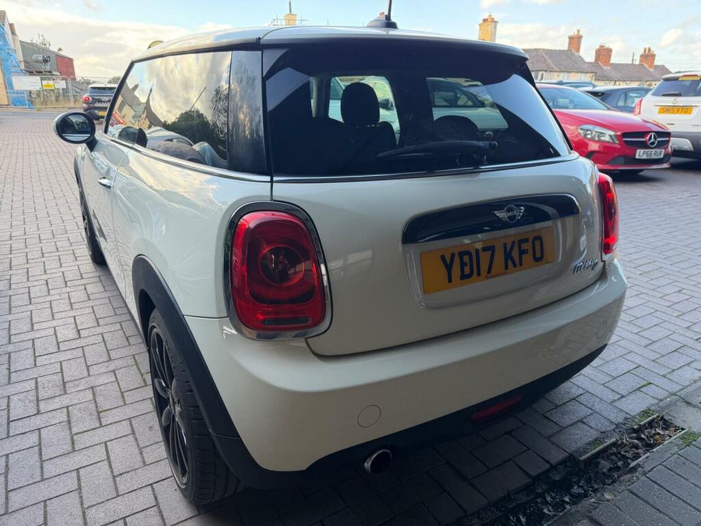 Mini Hatch 1.5 Cooper D Hatchback Euro 6 S White #5