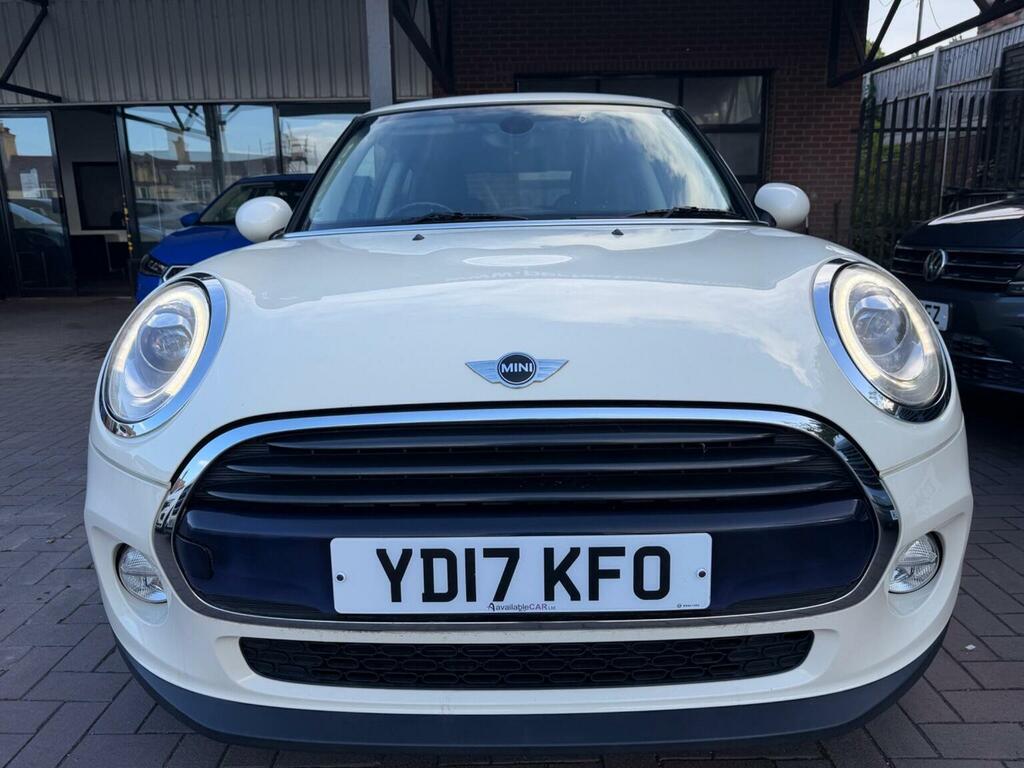 Mini Hatch 1.5 Cooper D Hatchback Euro 6 S White #3
