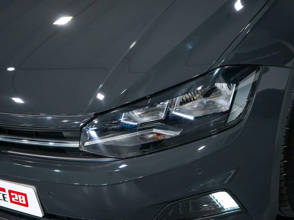 Volkswagen Polo Se White #36