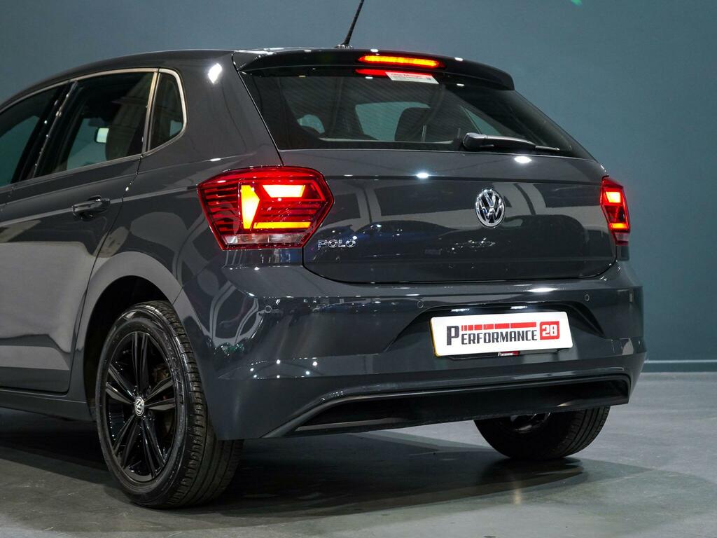 Volkswagen Polo Se White #8