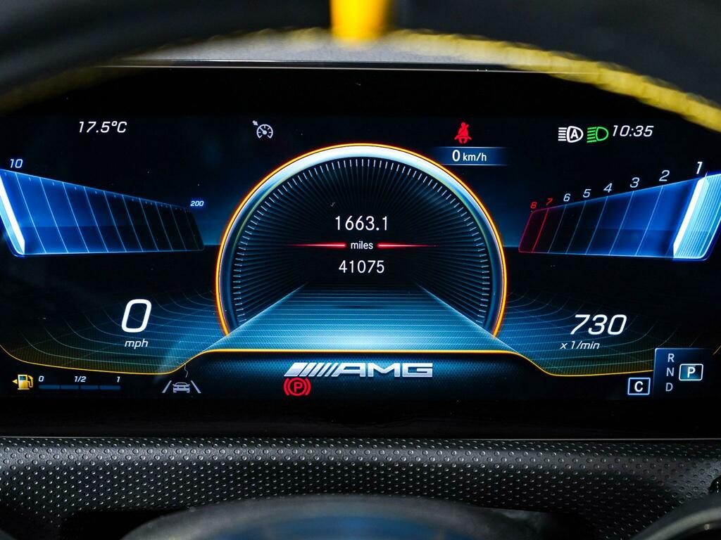 Mercedes-Benz CLA Class 220D Amg Line Premium Red #30